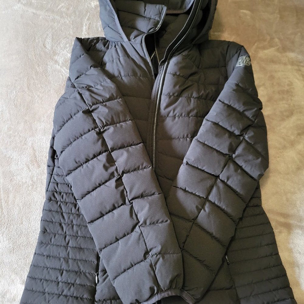 DKNY Women's Hooded Lightweight Puffer Coat - Picture 5 of 8